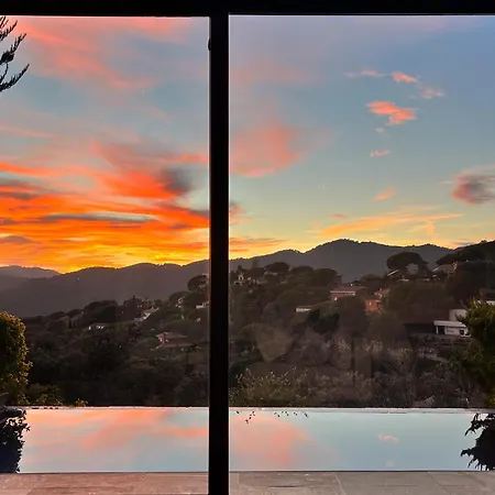 Infinity House